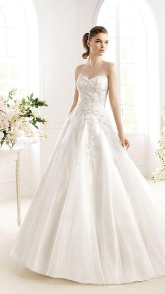 avenue-diagonal-2014-bridal-dresses-1