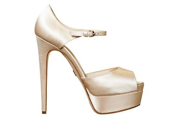 bridal-shoes-brian-atwood-2013_11