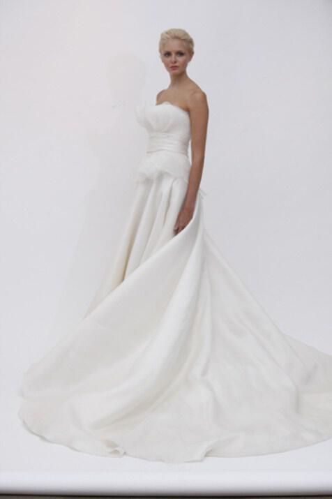 marchesa_bridal_collection_winter_2012_9