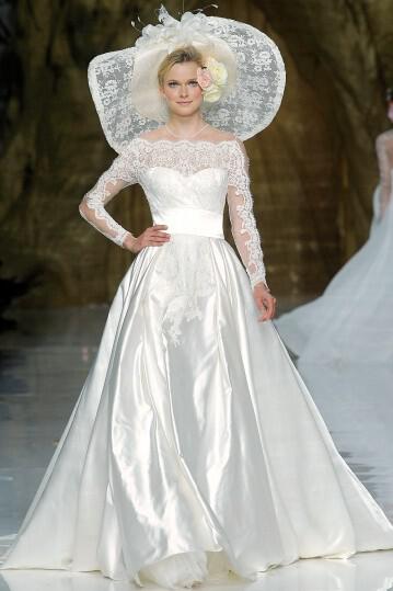 pronovias-wedding-dresses-collection-spring-2014_19