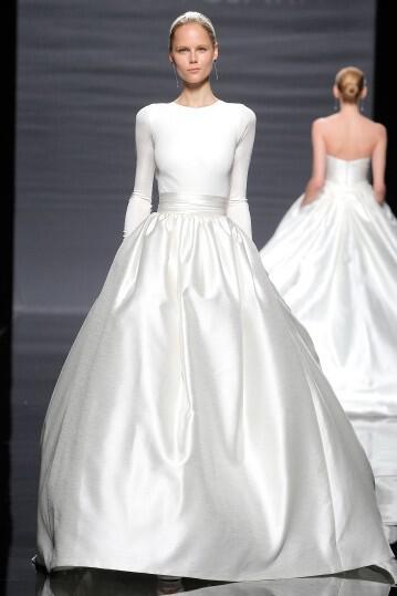 wedding-dresses-rosa-clara-collection-spring-2014_21