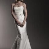 Gretchen 160x160 - Νυφικά Φορέματα 2012 Amy Kuschel