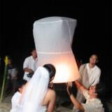 wedding wish lantern 160x160 - Αιωρούμενα φανάρια… ένα μοναδικό θέαμα στο γάμο σας!