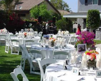 at home wedding reception 350x280 - Δεξίωση γάμου στο σπίτι