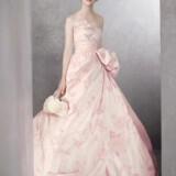 white by vera wang wedding dress spring 2012 bridal gowns vw351096  detail 160x160 - Νυφικά Φορεματα 2012 με χρώμα
