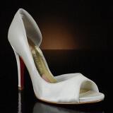 paris hilton wedding shoes 5 160x160 - Νυφική συλλογή υποδημάτων Paris Hilton