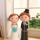 cute bride groom wedding cake topper gamilia tourta 160x160 - Τα πιο όμορφα toppers για γαμήλιες τούρτες