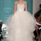 nifika 2013 wedding dress trend sheer necklines illusion fabric reem acra 10  full 160x160 - Νυφικά Reem Acra Συλλογή Άνοιξη 2013