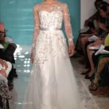 nifika 2013 wedding dress trend sheer necklines illusion fabric reem acra 13  full 160x160 - Νυφικά Reem Acra Συλλογή Άνοιξη 2013