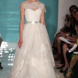nifika 2013 wedding dress trend sheer necklines illusion fabric reem acra 8  full 160x160 - Νυφικά Reem Acra Συλλογή Άνοιξη 2013