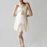 nifiko Ivory slip dress 160x160 - Dahl Συλλογή νυφικών με κύριο στοιχείο την απλότητα