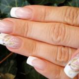 nifiko manikiour French Wedding Nail Art 160x160 - Ιδέες και tips για το τέλειο νυφικό μανικιούρ