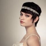 bridal headband short hair brides  full carousel 160x160 - Εντυπωσιακά αξεσουάρ για τα μαλλιά της νύφης που θα μαγνητίσουν τα βλέμματα!