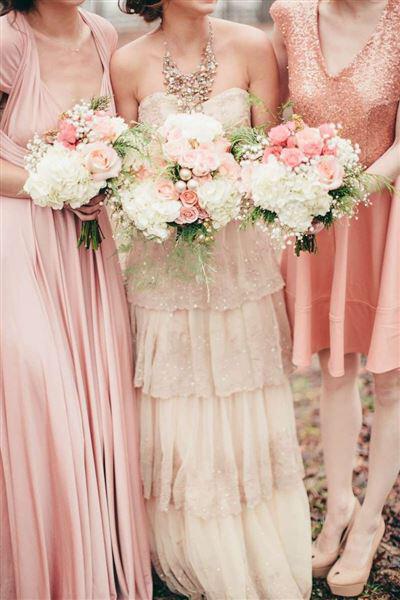 roz foremata gamou 3 - Χρώμα χειμωνιάτικου γάμου ροζ