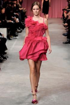 Nina Ricci - Καλεσμένες! Τι θα φορέσετε την Άνοιξη και το καλοκαίρι του 2011