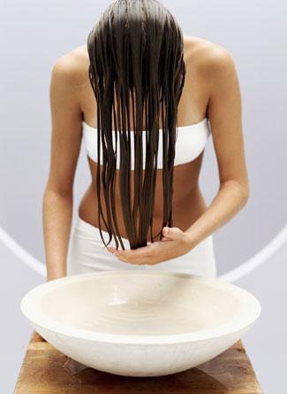 mallia apala nifiko xtenisma - 7 Tips για υγιή, απαλά και λαμπερά μαλλιά