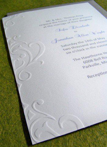 embossed wedding invitation prosklisi gamos - Προσκλητήρια Γάμου – Όσα πρέπει να γνωρίζετε για τα διαφορετικά στυλ