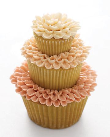 cupcakes tourta gamo 17 - Cupcakes….η εναλλακτική τούρτα για το γάμο σας!