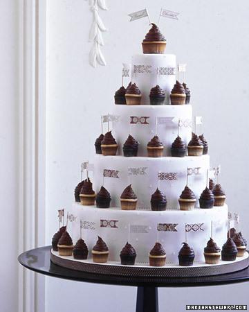 cupcakes tourta gamo 5 - Cupcakes….η εναλλακτική τούρτα για το γάμο σας!